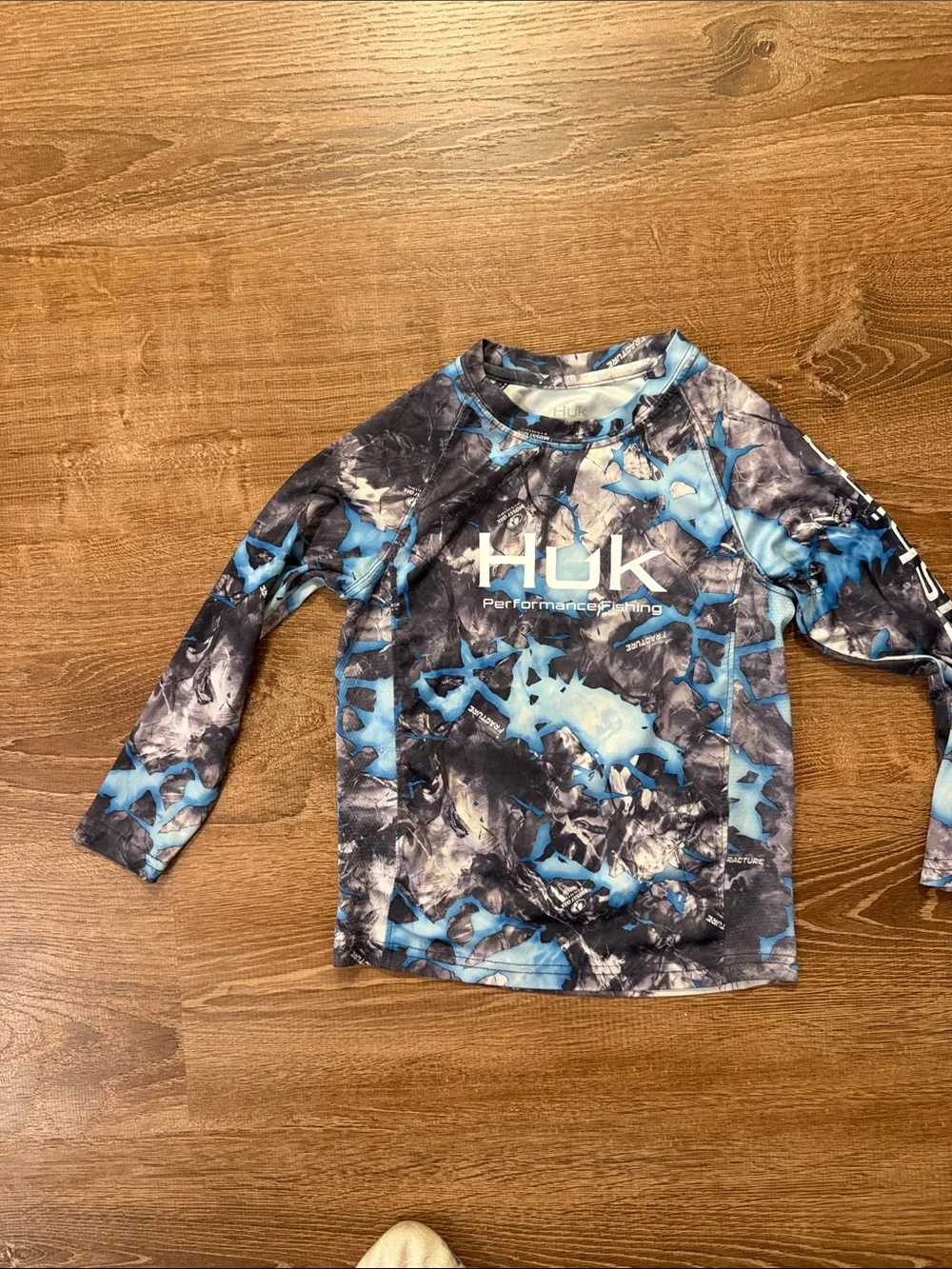 Huk Kids Black & Blue Marbled Long-Sleeve Rashguard